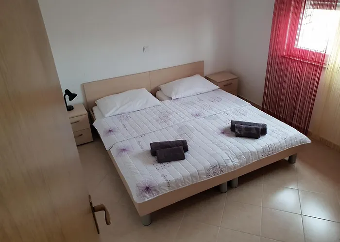 Apartman I+j Miletic Vodice