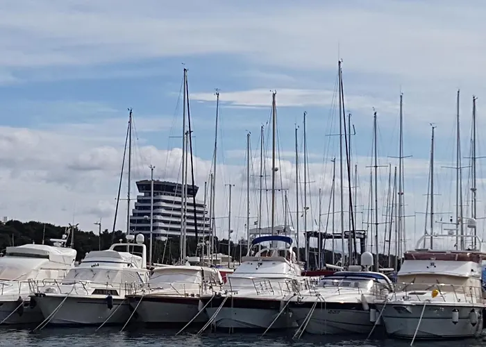 I+j Miletic Apartman Vodice